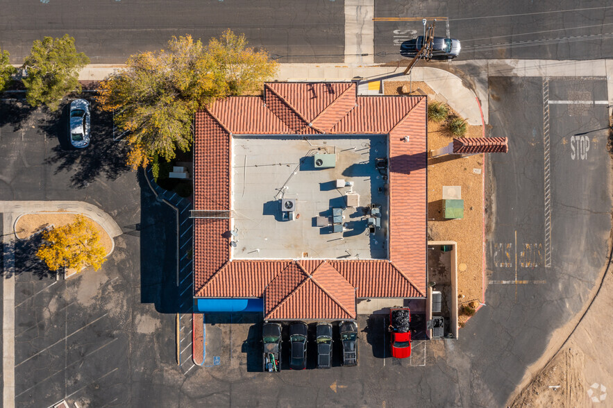 14366 Atstar Dr, Victorville, CA en venta - Vista aérea - Imagen 3 de 9