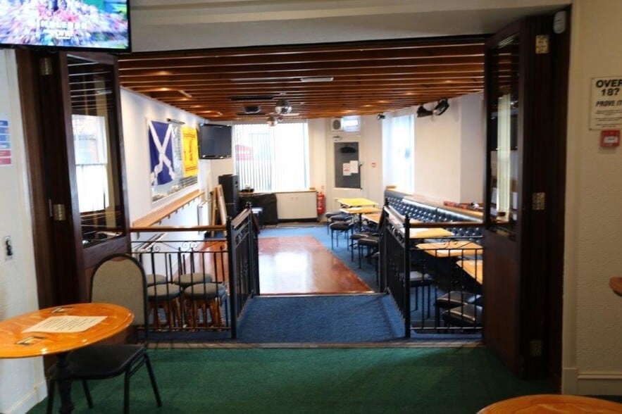 1-5 School Wynd, Kirriemuir en venta - Foto del edificio - Imagen 2 de 3