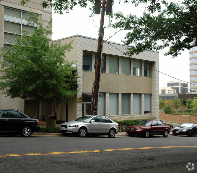 2007 15th St N, Arlington, VA en alquiler - Foto del edificio - Imagen 2 de 2