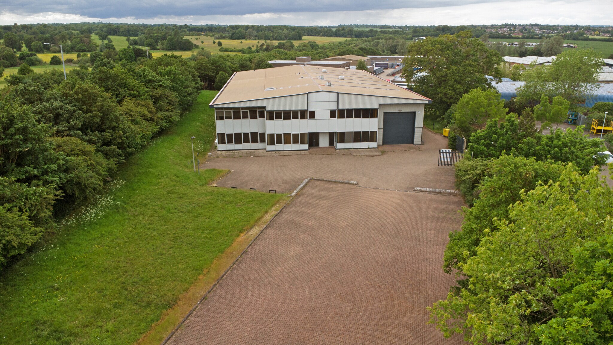 12-16 Tattersall Way, Chelmsford en alquiler Foto del edificio- Imagen 1 de 4