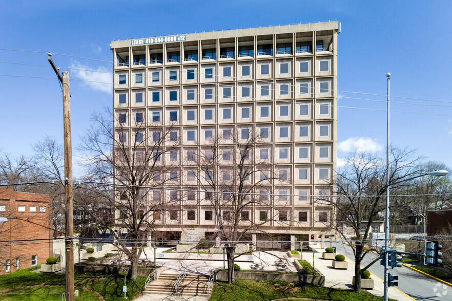 6930 Carroll Ave, Takoma Park, MD en alquiler - Foto del edificio - Imagen 2 de 14