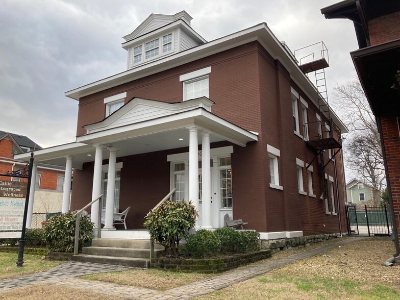 852 McCallie Ave, Chattanooga, TN en venta - Foto principal - Imagen 1 de 32