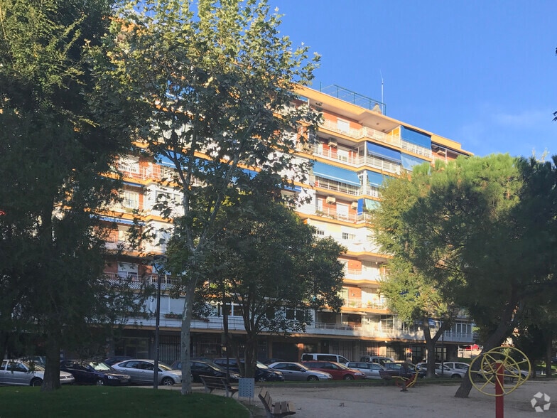 Calle Montecarlo, 1, Móstoles, Madrid en venta - Foto principal - Imagen 1 de 2