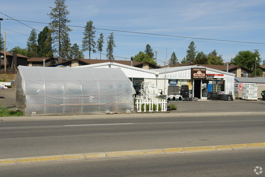 2110 1st St, Cheney, WA en alquiler - Foto del edificio - Imagen 2 de 15