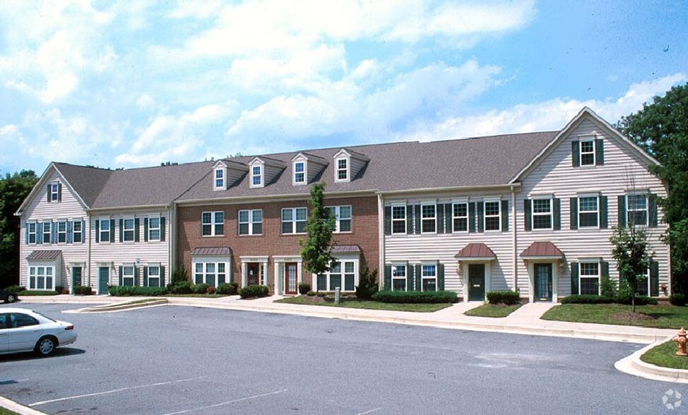 10450 Shaker Dr, Columbia, MD en alquiler - Foto del edificio - Imagen 2 de 2