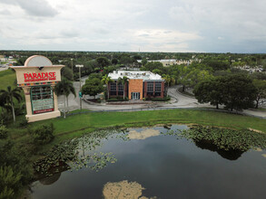 15551 Sheridan St, Davie, FL en alquiler Foto del edificio- Imagen 2 de 11