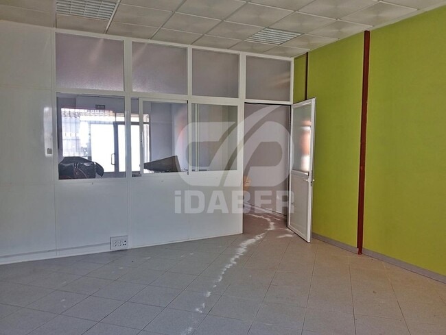 Más detalles de Local en alquiler