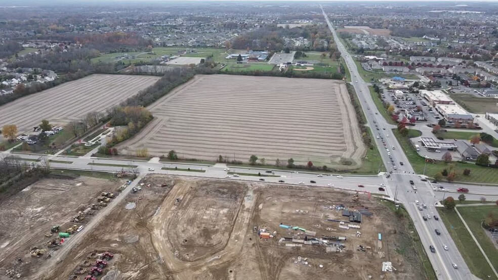 17584 Hazel Dell Road, Noblesville, IN en venta - Vídeo de anuncio comercial - Imagen 2 de 4