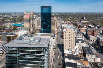 250 W Main St, Lexington, KY - VISTA AÉREA  vista de mapa - Image1