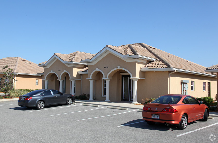 1104-1106 Nikki View Dr, Brandon, FL en alquiler - Foto principal - Imagen 1 de 4