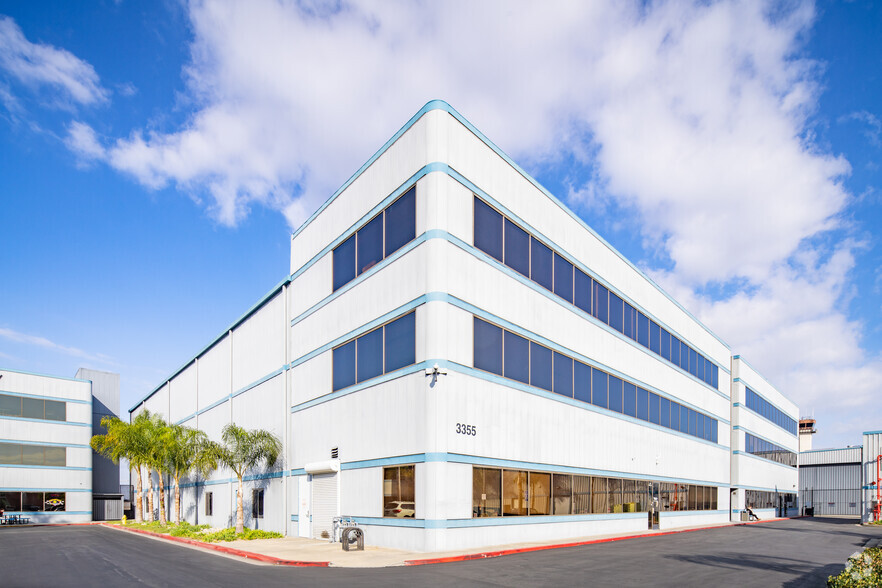 3355 E Spring St, Long Beach, CA en alquiler - Foto del edificio - Imagen 1 de 21