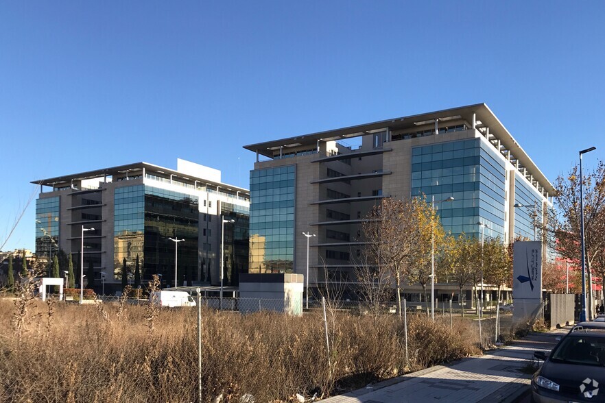 Oficinas en Rivas-Vaciamadrid, MAD en venta - Foto del edificio - Imagen 1 de 2