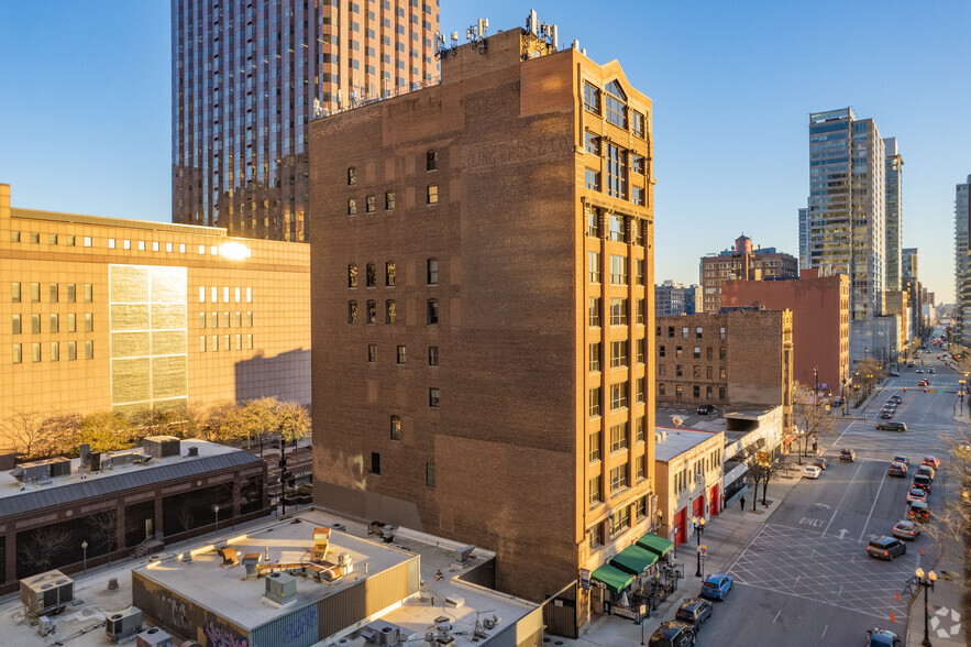 411 S Wells St, Chicago, IL en alquiler - Foto del edificio - Imagen 2 de 3