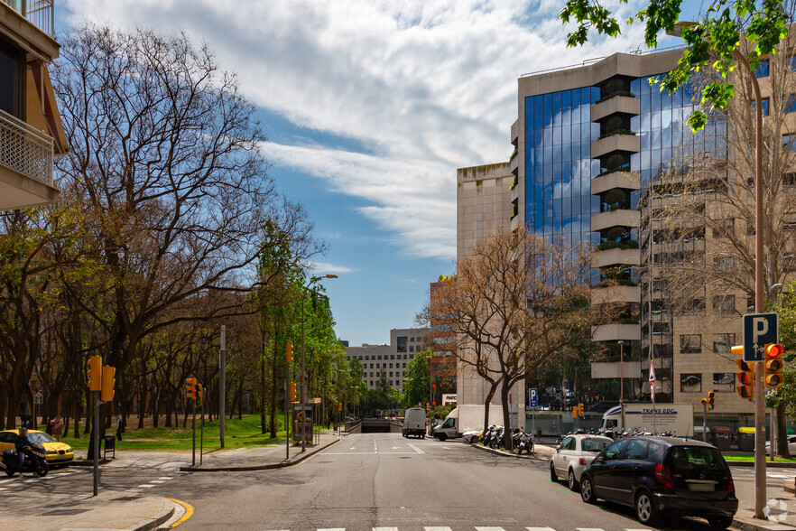 Oficinas en Barcelona, Barcelona en alquiler - Foto del edificio - Imagen 3 de 8