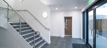 1 Cockerell Rd, Corby en alquiler Foto del interior- Imagen 1 de 10