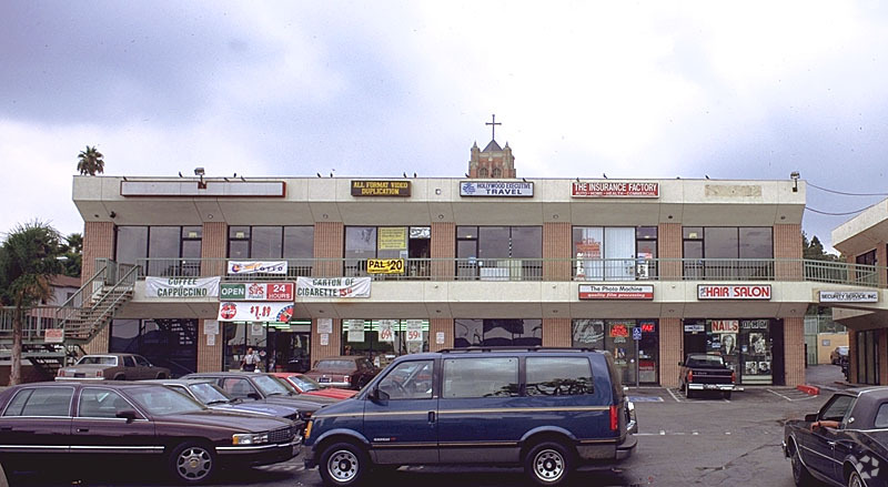 6051 Hollywood Blvd, Los Angeles, CA en alquiler - Foto del edificio - Imagen 2 de 17