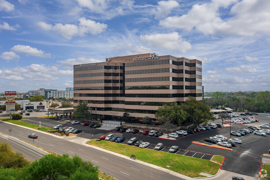 1100 NW Loop 410, San Antonio, TX en alquiler - Foto del edificio - Imagen 1 de 10