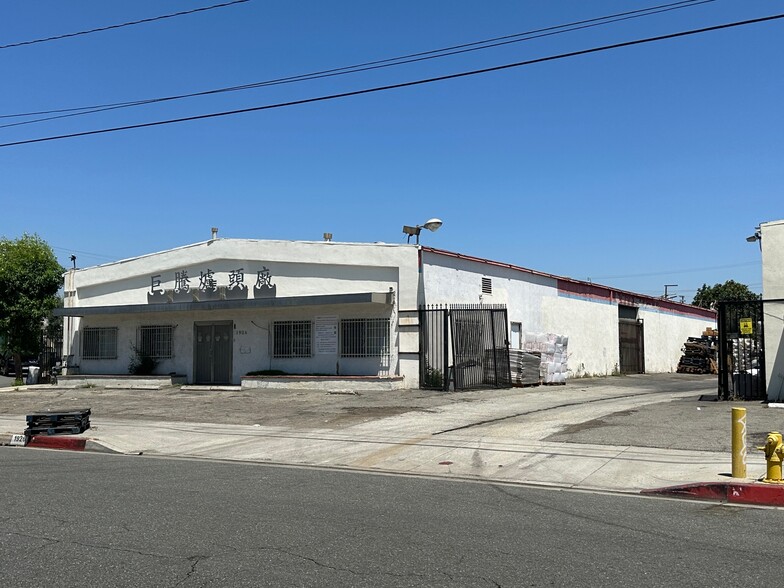 1926 Potrero Ave, South El Monte, CA en alquiler - Foto del edificio - Imagen 2 de 16