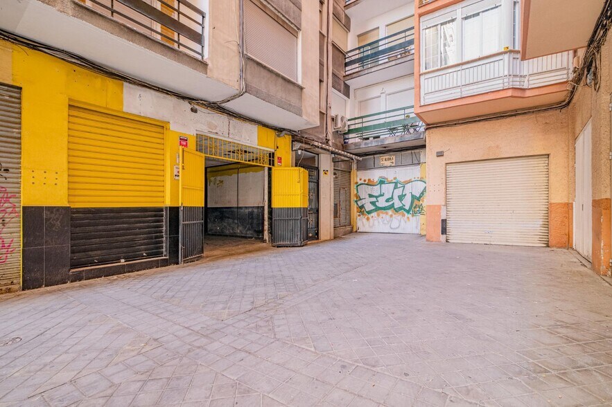 De Ronda, 132, Granada, Granada en venta - Foto del edificio - Imagen 3 de 23