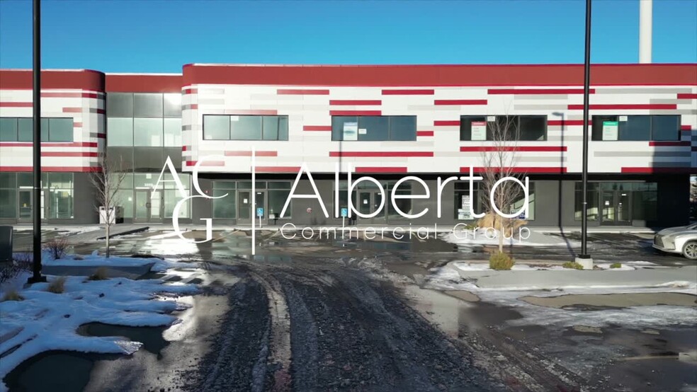 28 Kingsview, Airdrie, AB en alquiler - Vídeo de anuncio comercial - Imagen 2 de 2