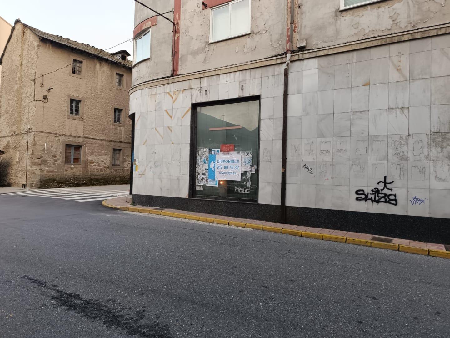 Local en Villablino, León en venta Foto principal- Imagen 1 de 16