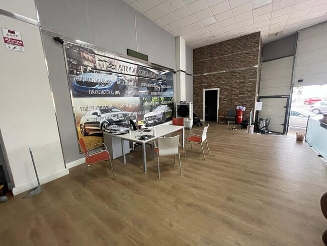 Más detalles de Nave en alquiler