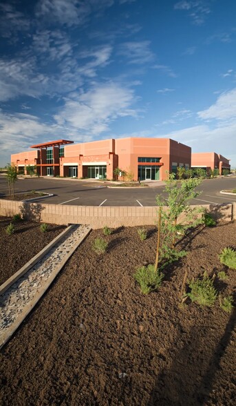 2301 E Yeager Dr, Chandler, AZ en alquiler - Foto del edificio - Imagen 2 de 4