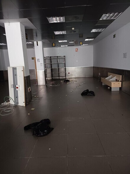 Local en Córdoba en alquiler - Foto del interior - Imagen 2 de 5