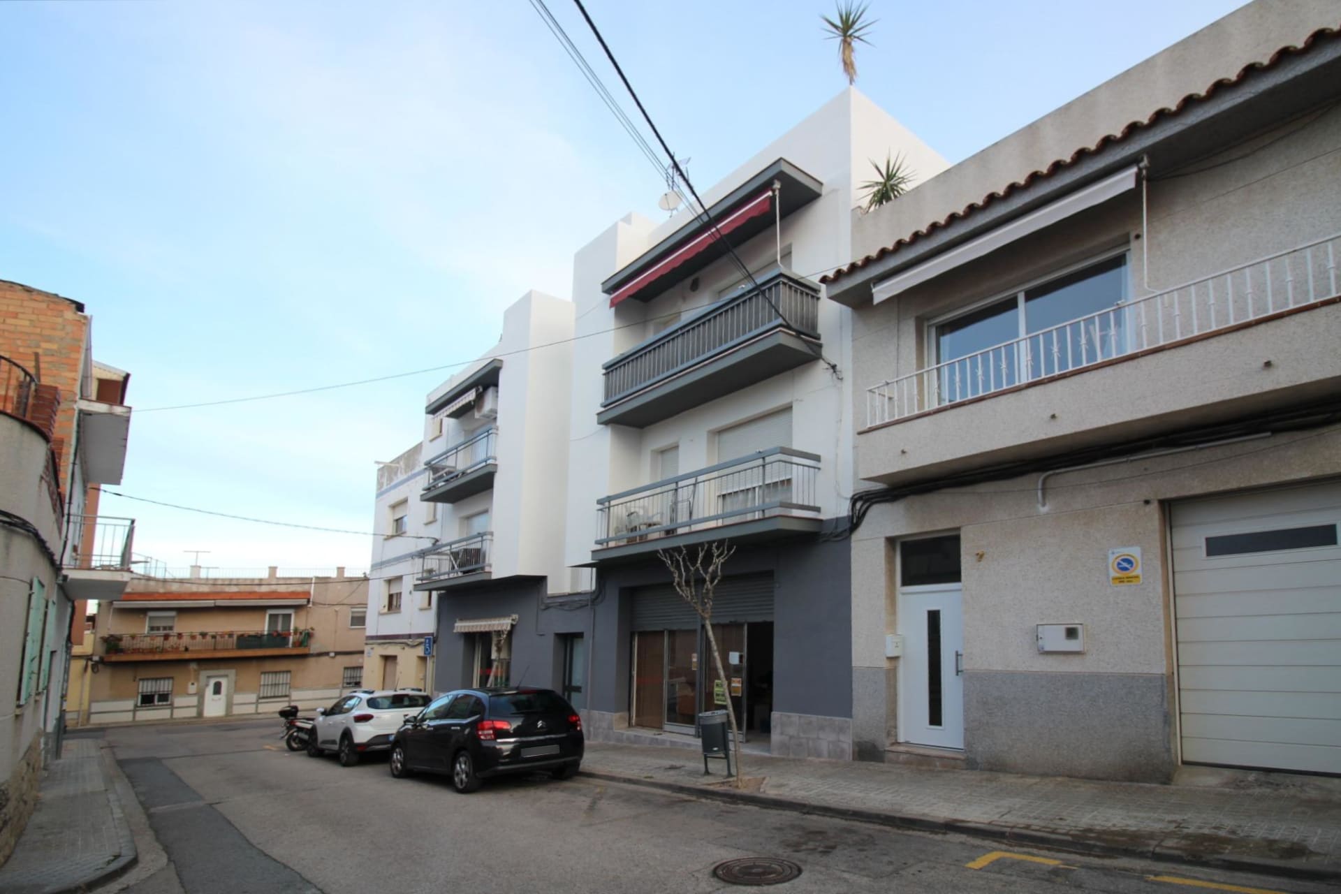 Edificio residencial en Sant Pere de Ribes, Barcelona en venta Foto principal- Imagen 1 de 1
