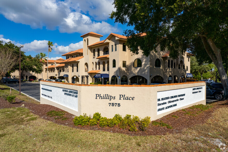 7575 Dr Phillips Blvd, Orlando, FL en alquiler - Foto del edificio - Imagen 3 de 13