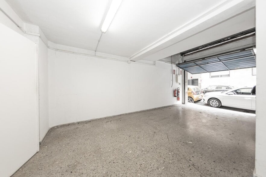 Edificio residencial en Badalona, Barcelona en venta - Foto del interior - Imagen 2 de 5