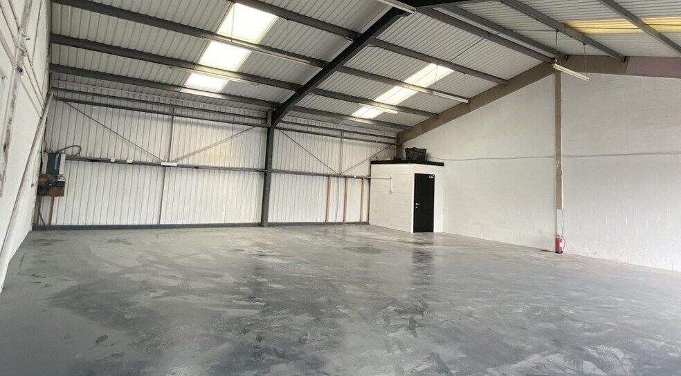 Rands Ln, Doncaster en alquiler - Foto del edificio - Imagen 2 de 3