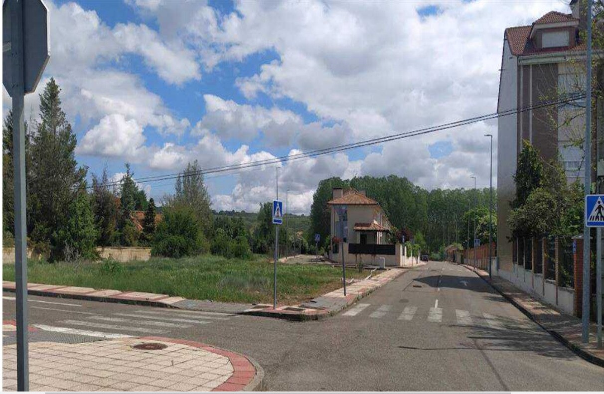 Terreno en Sariegos en venta Foto del edificio- Imagen 1 de 15