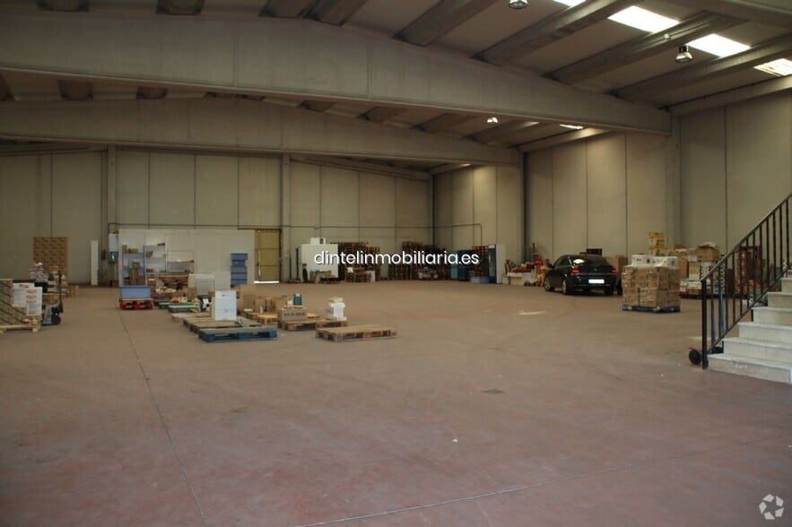 Nave en Ávila, Ávila en venta - Foto del edificio - Imagen 2 de 18