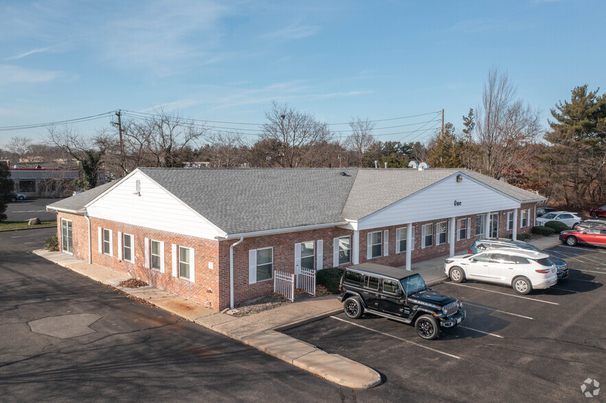 2500 Nesconset Hwy, Stony Brook, NY en alquiler - Foto del edificio - Imagen 1 de 8