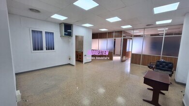 Oficina/Local en Badalona, Barcelona en alquiler Foto del interior- Imagen 2 de 15