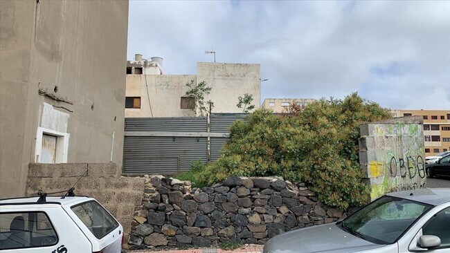 Más detalles de Calle del Obispo Tavira, Telde - Terreno en venta
