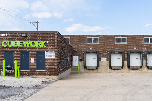 Más detalles de 11608 Copenhagen Ct, Franklin Park, IL - Nave en venta