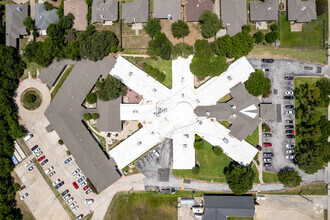 2229 N Carroll Blvd, Denton, TX - VISTA AÉREA  vista de mapa - Image1