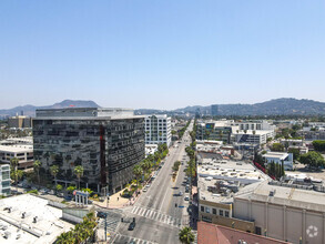 5250 Lankershim Blvd, North Hollywood, CA - VISTA AÉREA  vista de mapa