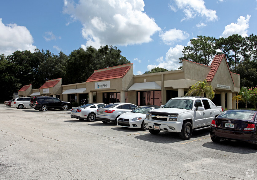 941-951 S Orange Blossom Trl, Apopka, FL en alquiler - Foto del edificio - Imagen 2 de 5