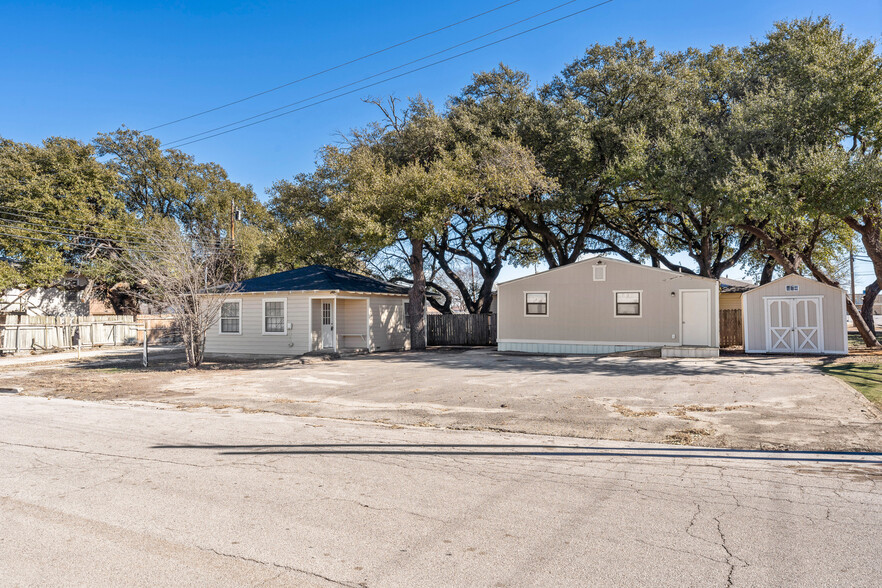 207 S 4th St, Copperas Cove, TX en venta - Foto principal - Imagen 1 de 18