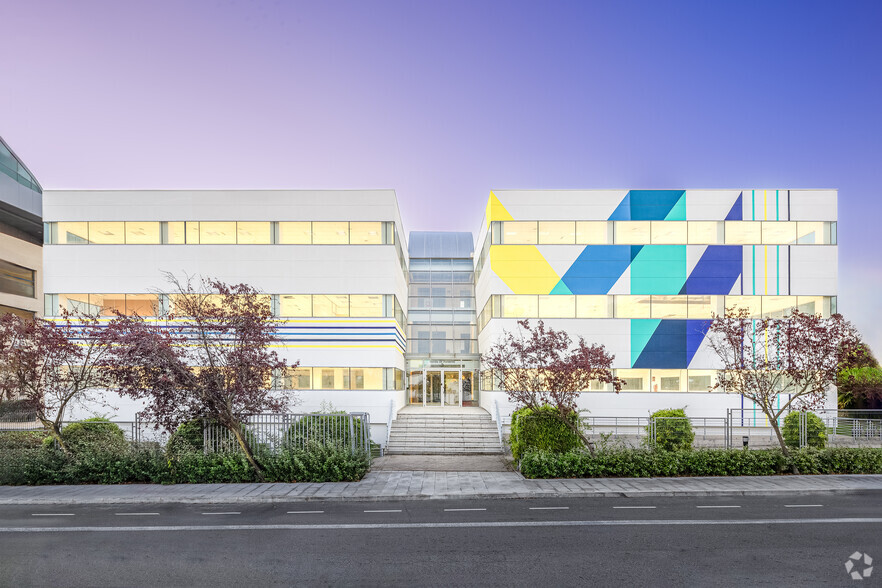 Ronda Poniente, 3, Tres Cantos, Madrid en alquiler - Foto del edificio - Imagen 2 de 32