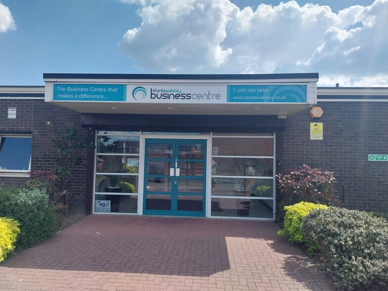 Dover Dr, Ellesmere Port en alquiler - Foto del edificio - Imagen 1 de 8