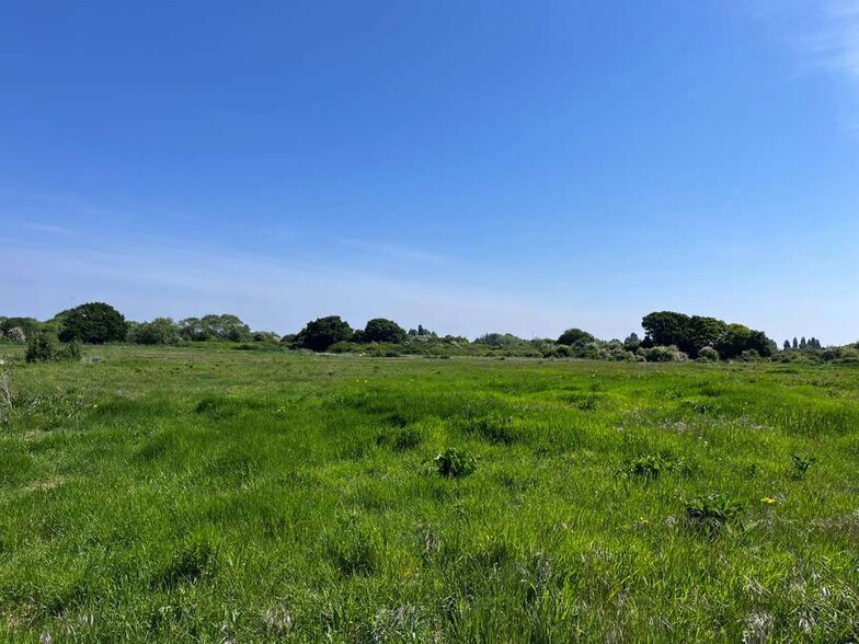 Lane East of Cherry Orchard Way, Rochford en venta - Foto del edificio - Imagen 2 de 4