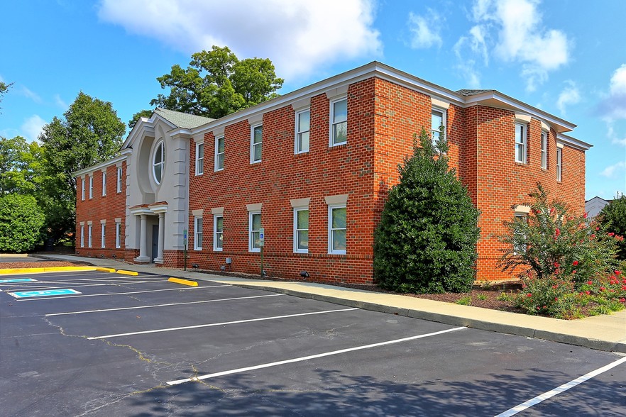 411 Branchway Rd, Richmond, VA en alquiler - Foto principal - Imagen 1 de 25