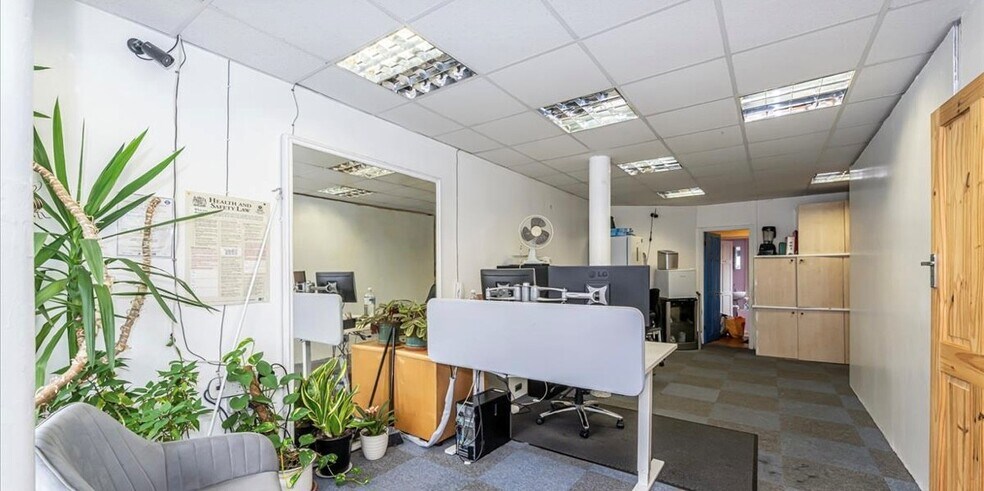 134-136 West End Ln, London en alquiler - Foto del edificio - Imagen 3 de 6