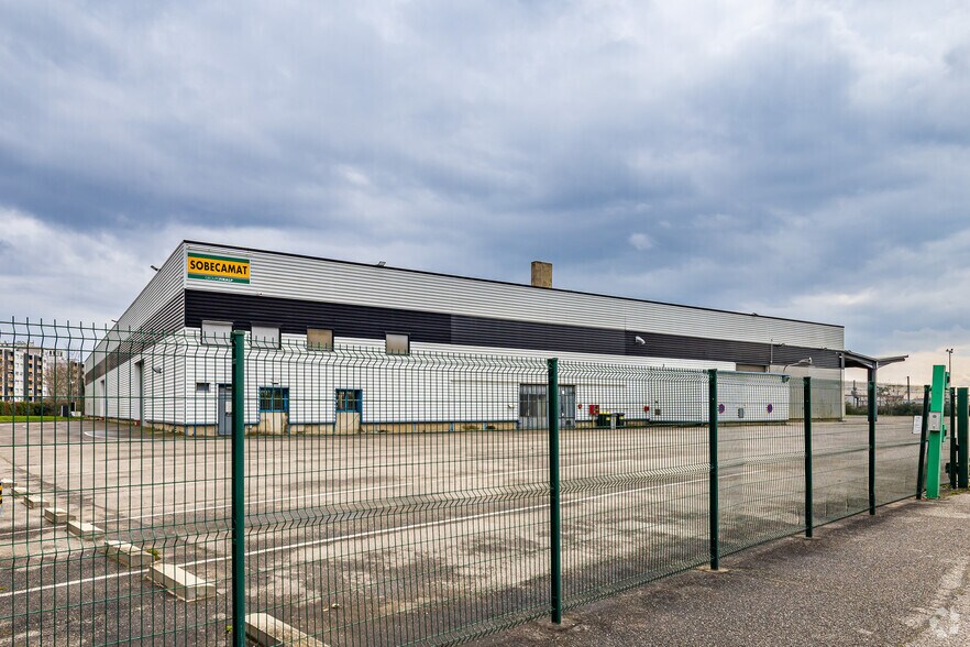 13 Boulevard Des Roses, Saint-Priest en venta - Foto principal - Imagen 1 de 6