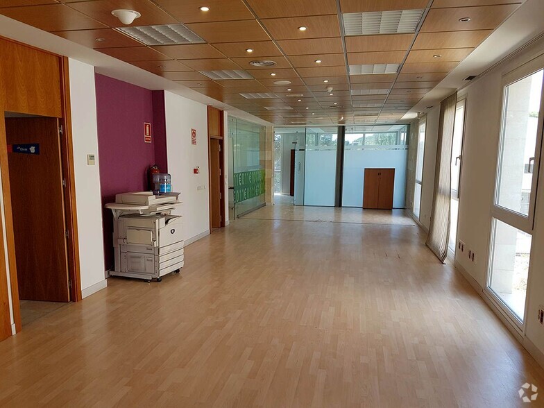 Oficinas en Pozuelo De Alarcón, MAD en venta - Foto del edificio - Imagen 3 de 9