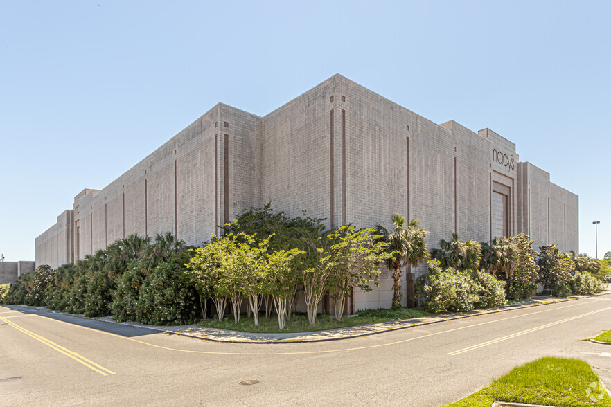 1305-1401 W Esplanade Ave, Kenner, LA en alquiler - Foto del edificio - Imagen 1 de 24